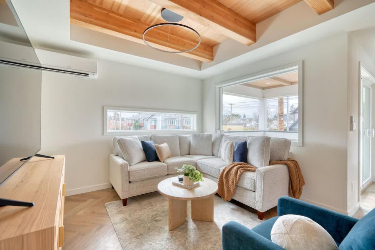 Alberta Arts-tastic Townhouse Holiday home